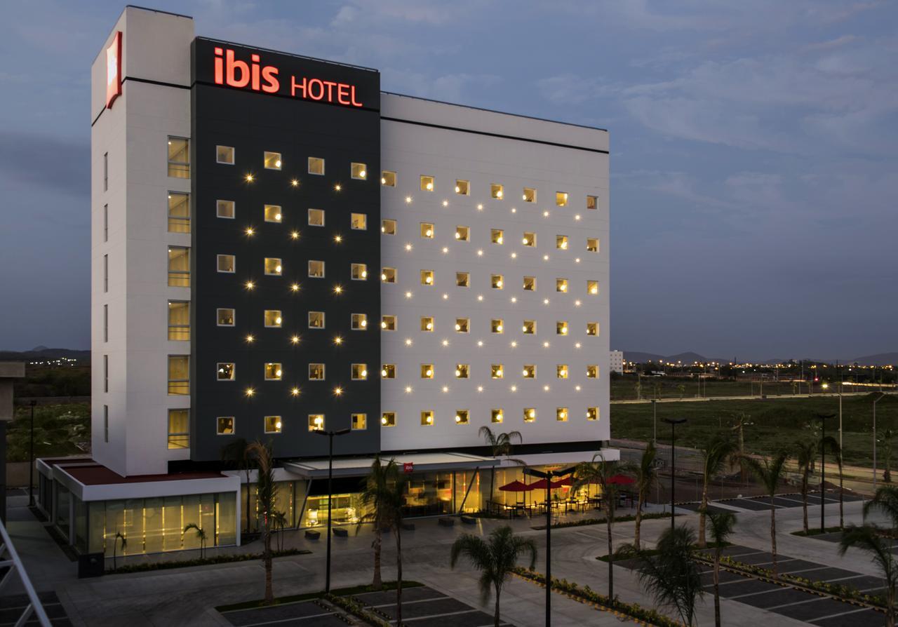 Ibis Mazatlan Marina Hotel Buitenkant foto